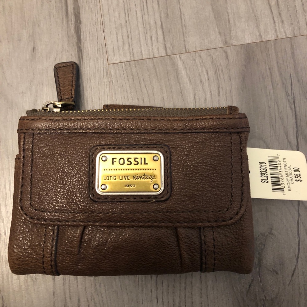 NWT Fossil Wallet | beautiful + never used!